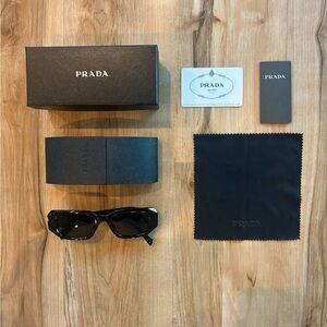 Brand New Prada SPR 17WS 020/Black – 49mm Rectangular Sunglasses COMES IN SEALED